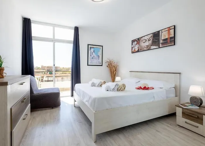 Marina Palace Amazing Balcony Renovated * Playa Paraiso (Tenerife)