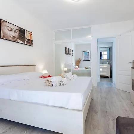 Marina Palace Amazing Balcony Renovated * Плайя-Параисо