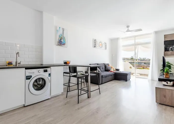 Marina Palace Amazing Balcony Renovated Playa Paraiso (Tenerife)